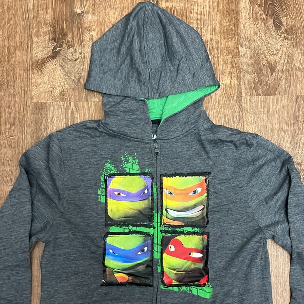 TMNT Classic Full Zip Sweater with Hoodie Juniors Large NEW - Picture 2 of 10